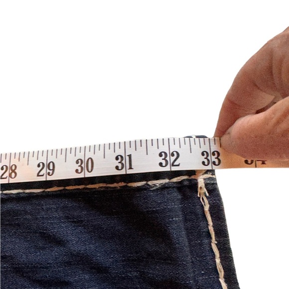 Size 27 True Religion Johnny super T T dark blue/white contrast stitching. EUC - Picture 13 of 16